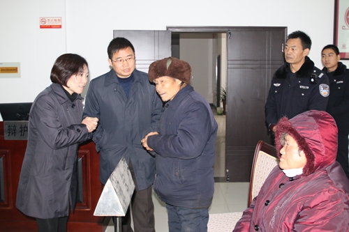 庭审前沟通交流_副本.jpg