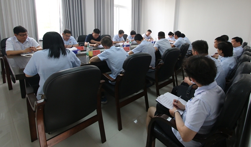 交流座谈会.JPG