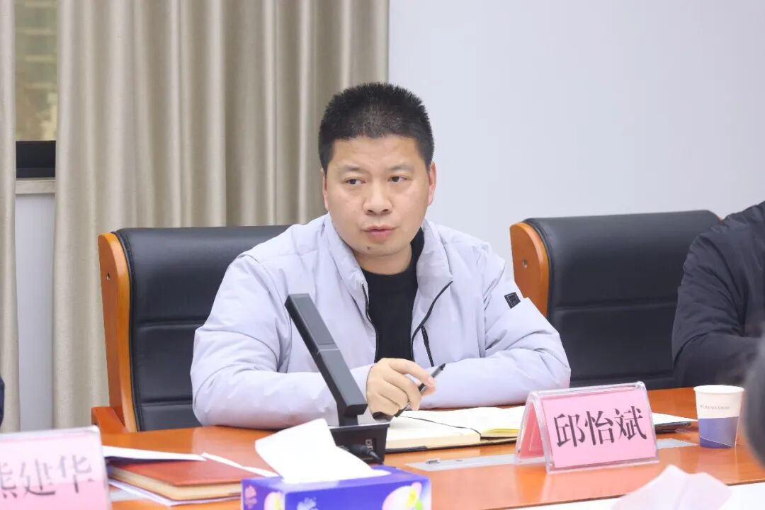 c867cb72487ae1ddb1195741cecd1fb.jpg c867cb72487ae1ddb1195741cecd1fb.jpg