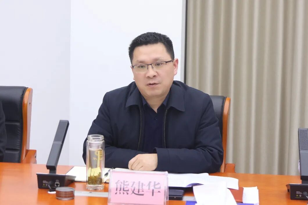 b2a4f52b0c08d37b05d707556fc7e36.jpg b2a4f52b0c08d37b05d707556fc7e36.jpg